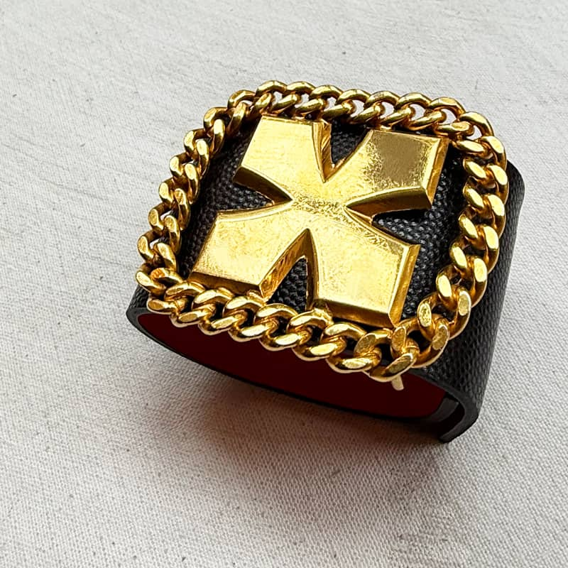 Bracelet Vintage Années 90 Alexis Lahellec - Maille Articulée Avec Motif Cœur En Oré