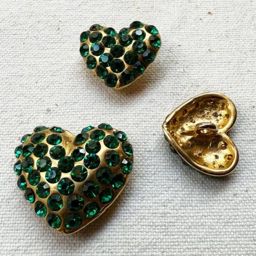 Emerald Green Rhinestone Heart Button 20–25mm