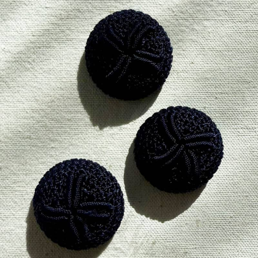 Beau Bouton Design Passementerie Bleu Nuit 28mm