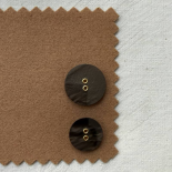 Bouton Design Haute Couture Gala Marron Oeillets 22mm