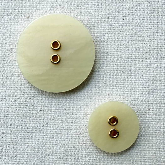 Bouton Design Haute Couture Gala Ivoire Oeillets 27mm