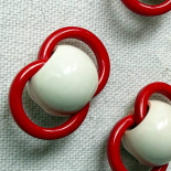 Bouton Design POP LOOP Rouge et Blanc 25mm