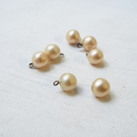 Glass Pearl Button Cream White 11mm