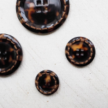 Design Button Brown Couture 17-37mm