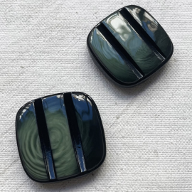 Bouton Design Vert Feuille Carrée 26mm