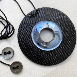 Design Necklace Carlotta Mini Black Blue Bronze