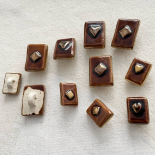 Bouton Design Marron Or Carte de Jeux 19-24mm