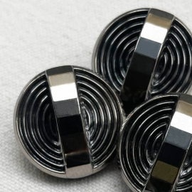 Jewel Button Silver Glass Arch 18-23mm