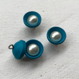 Jewel Button Pearl White and Azure Blue 14mm