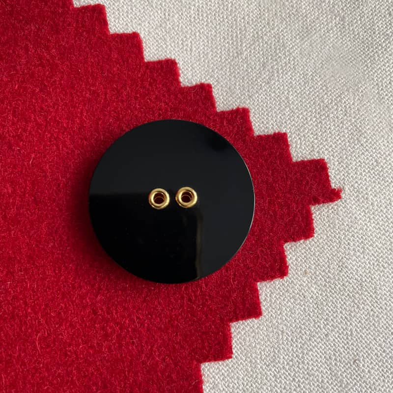 Bouton Ancien De Couture - Galalithe Noir Et Tresse Laiton - Forme Ronde - Occasion - Fabriqué En France