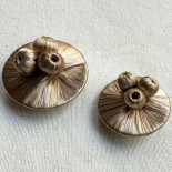 Design Button Light Beige Raffia 32-38mm