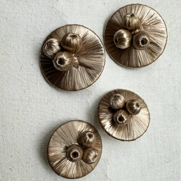 Bouton De Mercerie Ancien - Haute Couture En Rafia Blanc - Lot De 1 à 10 Pièces - Occasion