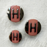 Design Button Pink & Silver Letter H 18-23mm