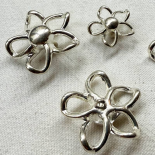 Jewel Button Silver Metal Flower Jasmine 23-35mm